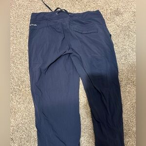 Columbia Women’s Dark Blue Cargo Pants